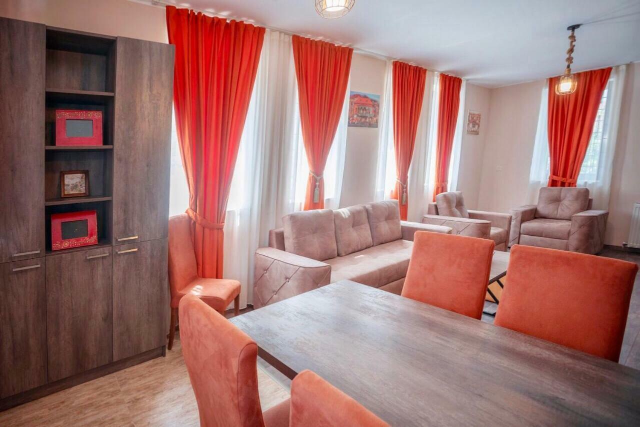Mariele Apartment In The Heart Of Old Тбилиси Экстерьер фото